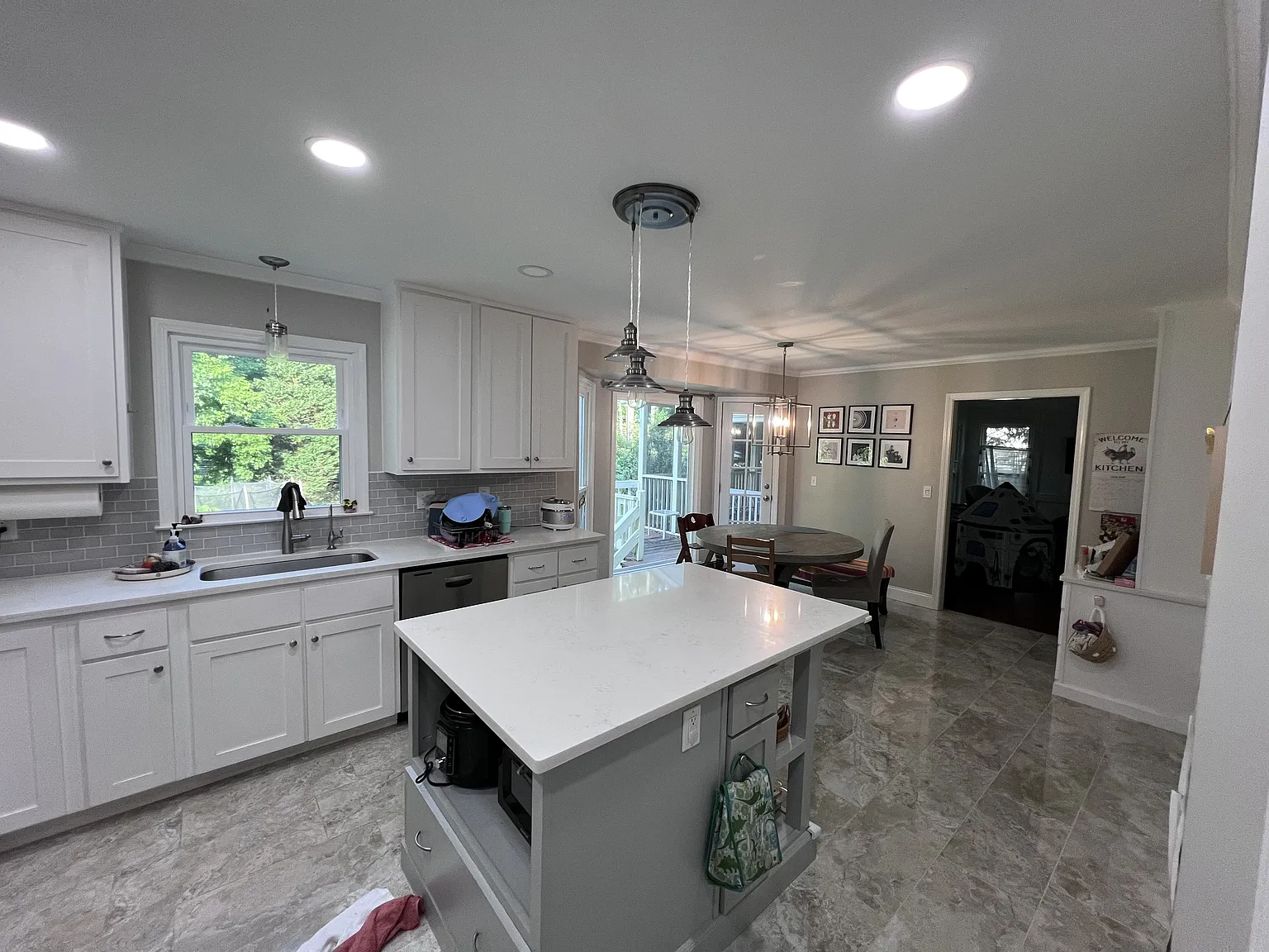 4 bed, 2979 sqft, $3,700 — Photo 4
