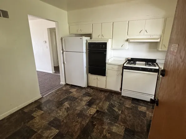6426 N 87th St #3, Milwaukee, WI 53224