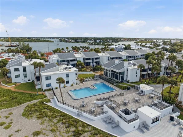 1555 TARPON CENTER DRIVE #116, VENICE, FL 34285