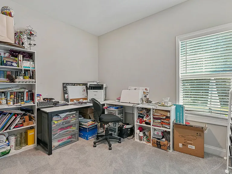 121 Tanna Pl — Photo 16