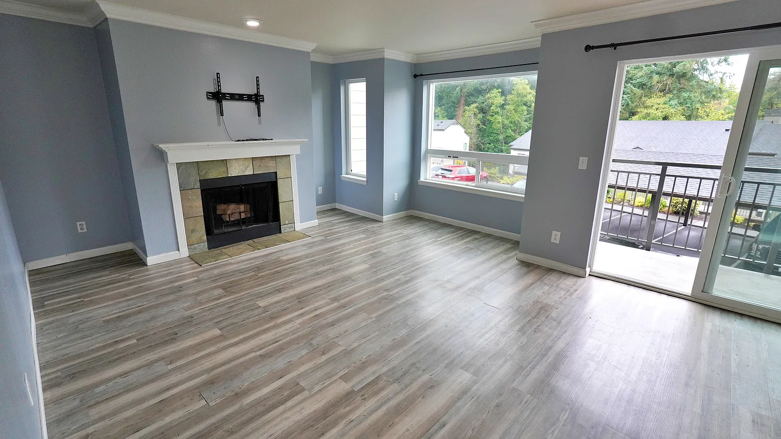 31500 33rd Pl SW APT K103 photo 1