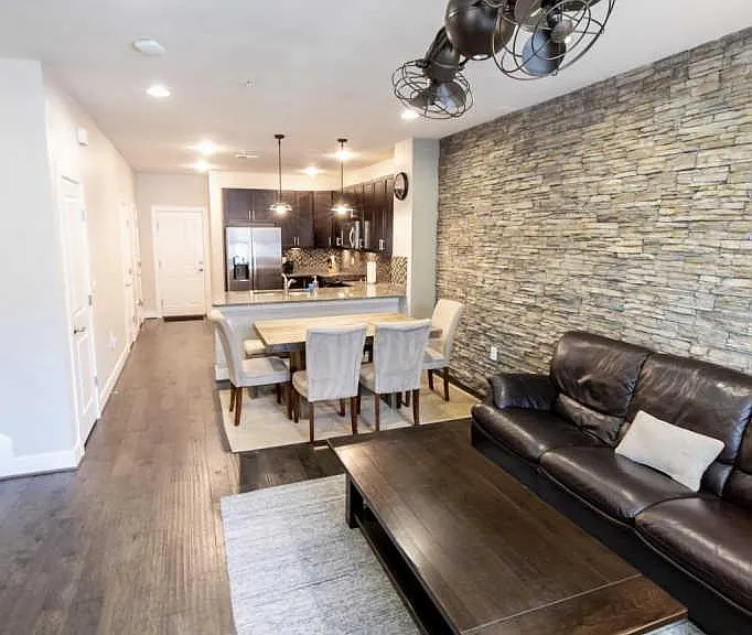 2203 Richmond Hwy #101 — Photo 9