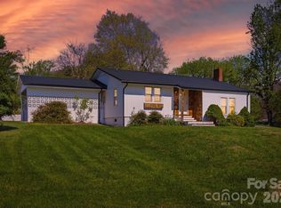 2143 Haven Cir, Lenoir, NC 28645