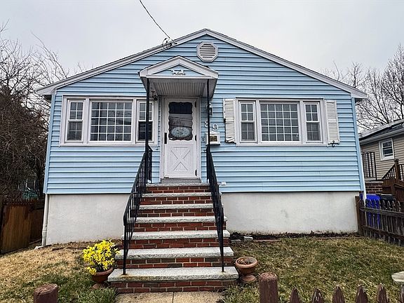 2nd image of 89 Cleveland St