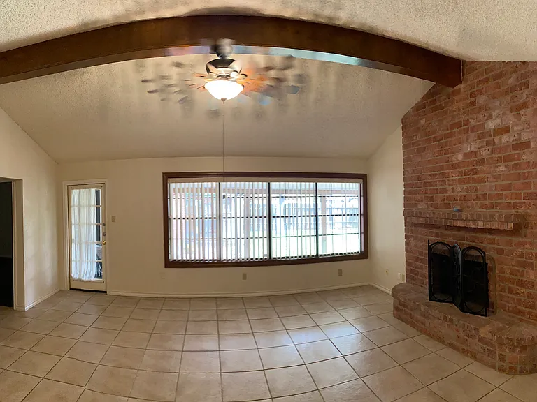 7225 Sugar Ridge Rd — Photo 3