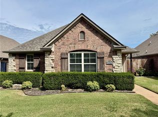 3106 SW Warberry Ave, Bentonville, AR 72712