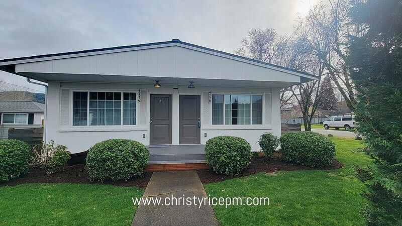 1st image of 4228 337th Pl SE