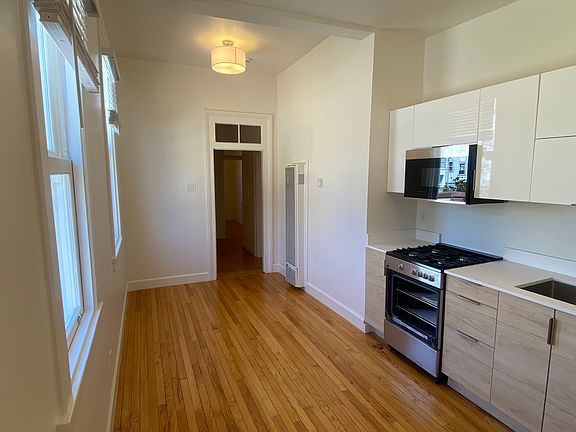 3rd image of 557 Grove St