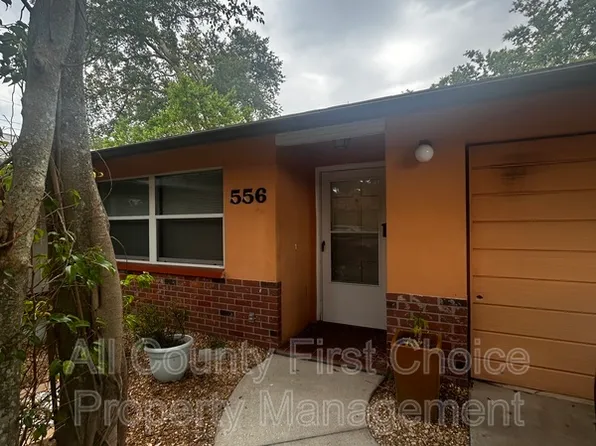 556 Patricia Ave, Dunedin, FL 34698
