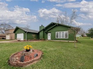 18101 Potomac Dr, Strongsville, OH