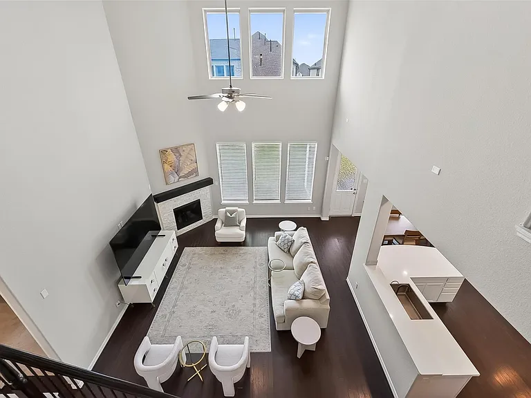 4018 Martin Ridge Dr — Photo 6