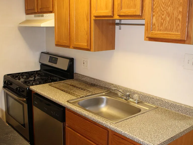 6329 Walnut St #1 — Photo 7