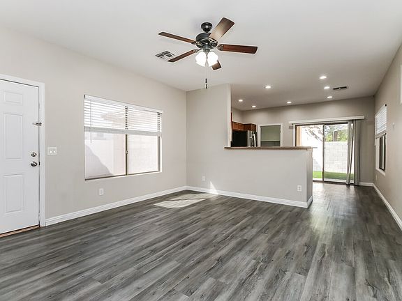 4th image of 258 N 76th Pl
