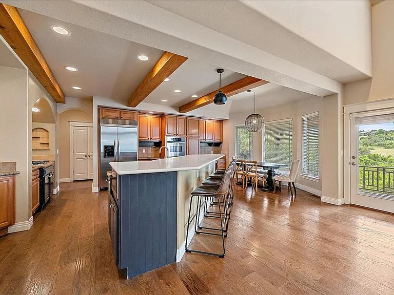 6265 Diamond Ridge Pkwy — Photo 12