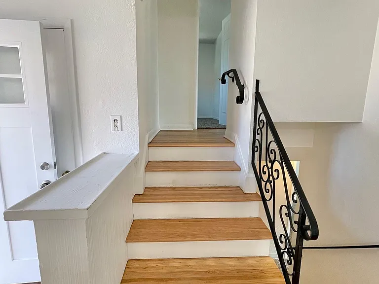 2146 S Zenobia St — Photo 5