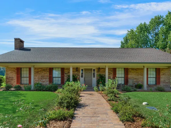 1022 Hashim Dr, Opelousas, LA 70570
