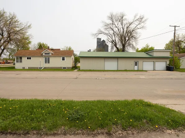 502 E Washington Ave, Fergus Falls, MN 56537