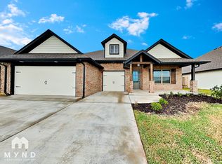 705 John Chisholm Way, Yukon, OK 73099