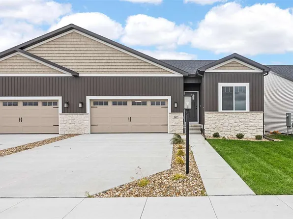 907 Eisenhower Blvd, North Liberty, IA 52317