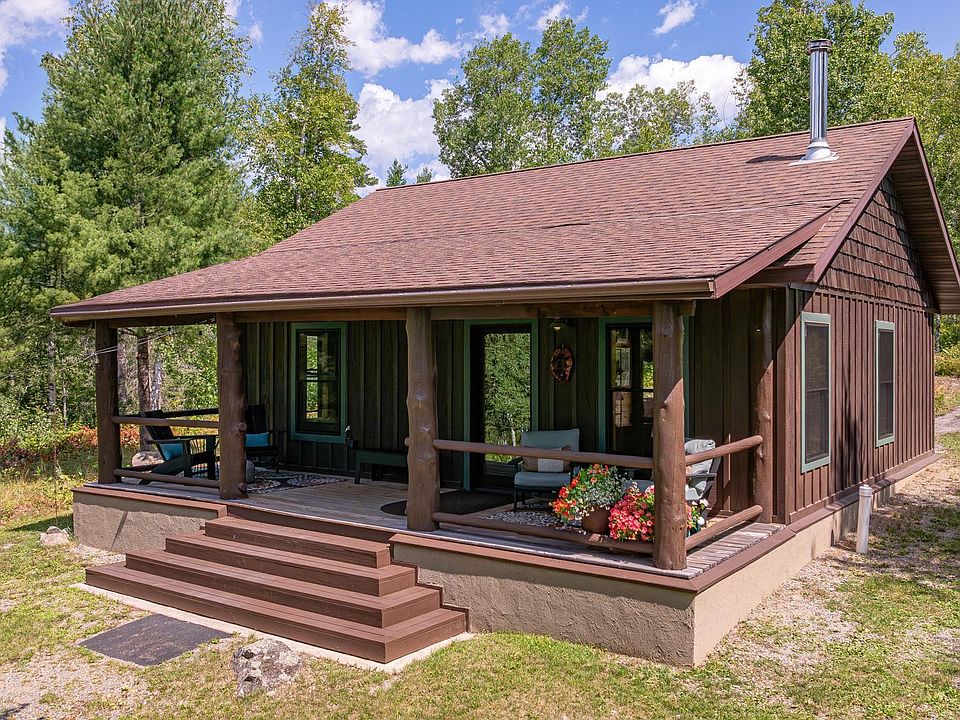 1st image of 1583 Jewel Ridge Rd