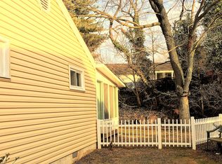 207 Devon Ct, Linthicum, MD 21090