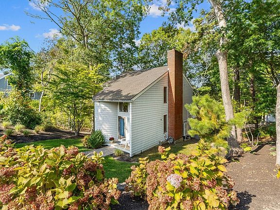 2nd image of 44 Summersea Rd #17