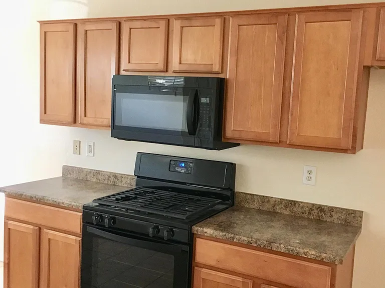 50 W Camino Rancho Palomas — Photo 4
