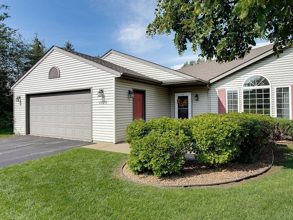 1352 Carriage Dr 1352C, Hudson, WI 54016 Zillow