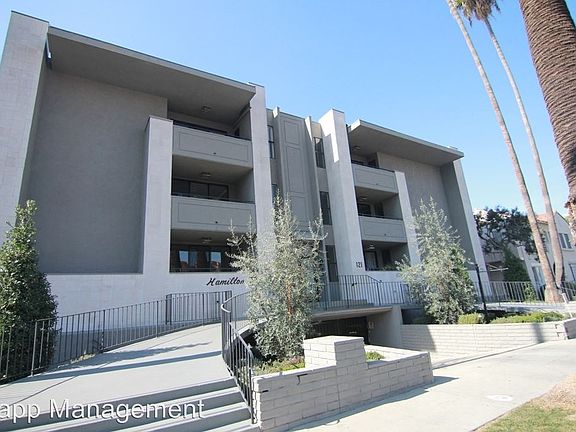 2nd image of 121 N Hamilton Dr APT 201