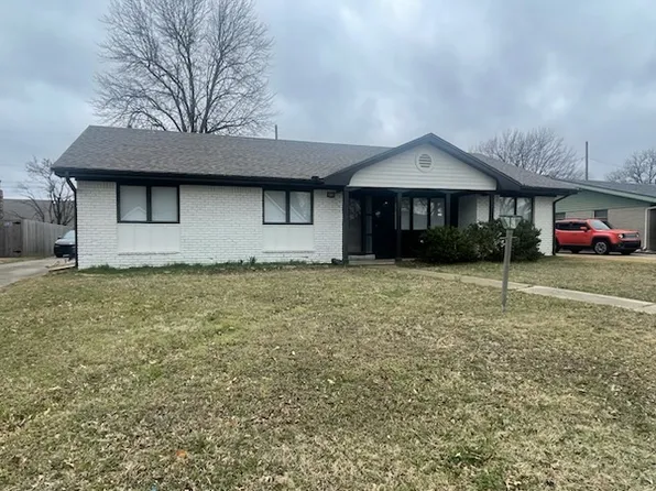 8220 E 33rd St, Tulsa, OK 74145