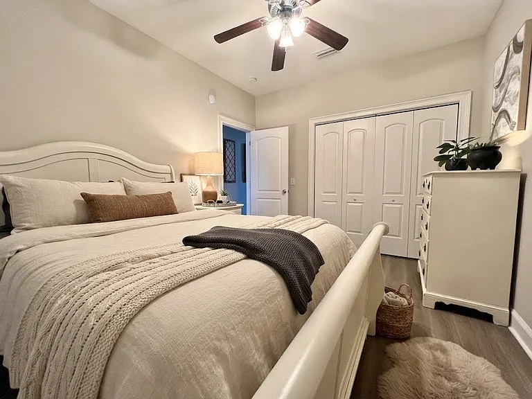 276 Wellington Pl — Photo 7