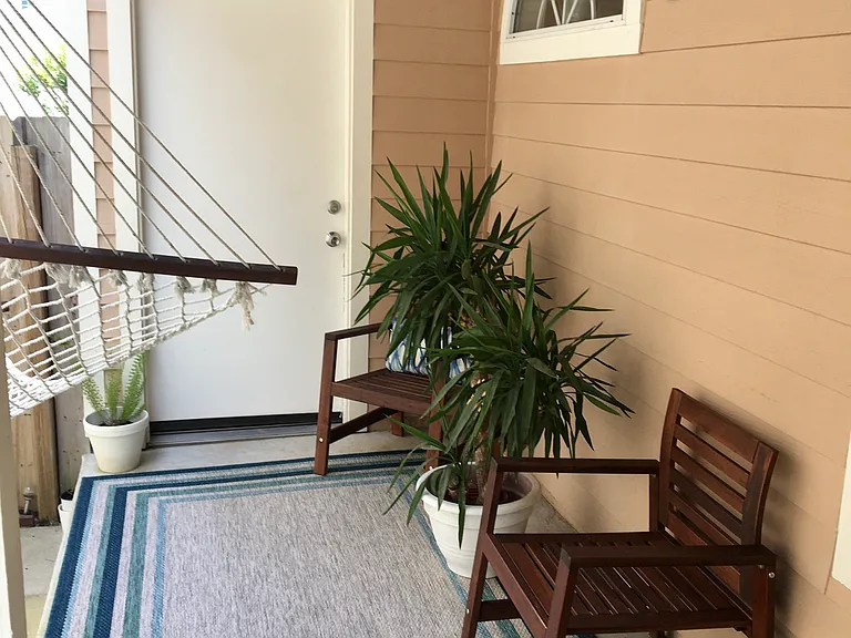 11647 NW 18th Pl — Photo 23