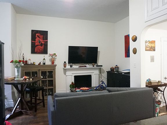 304 Berkeley St. #8 Boston - Back Bay Shared Unit Photo 4