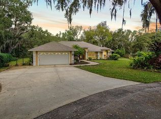 24 Weston Rd, Leesburg, FL 34748
