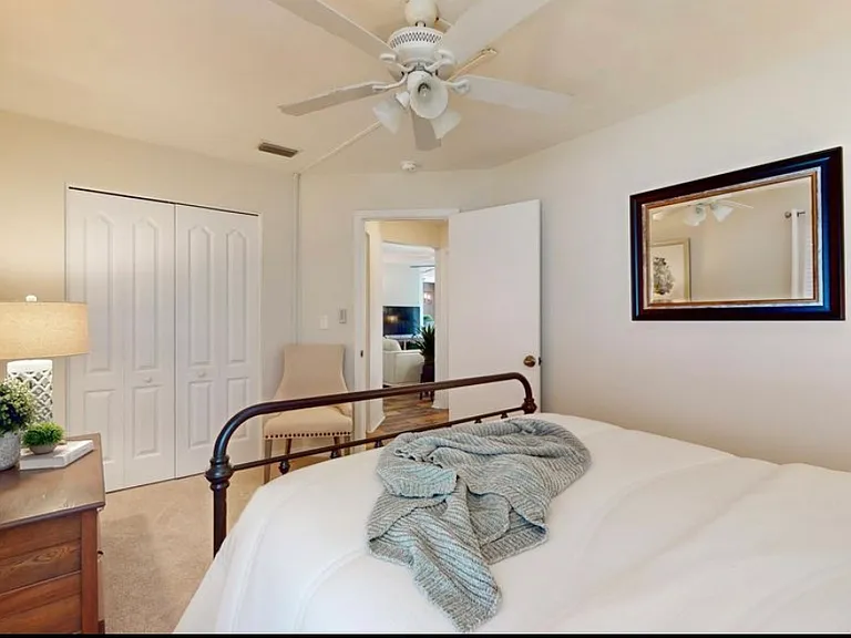146 Blue Heron Dr #A — Photo 22