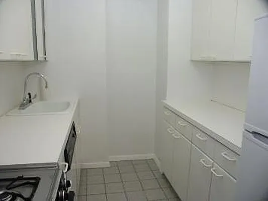 Rented by Corcoran | media 10