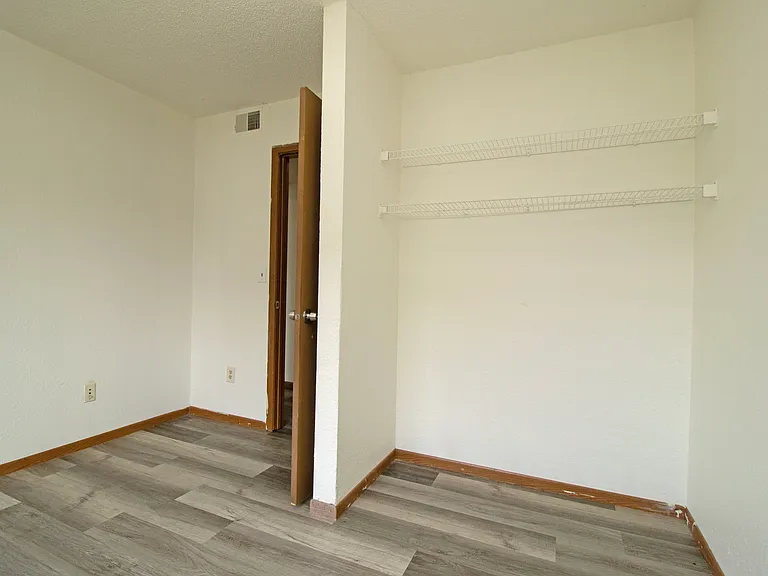 1526 9th Ave S #101 — Photo 14