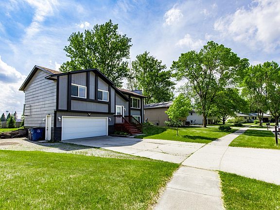 5th image of 439 Birch Ln