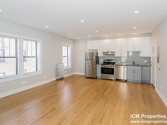 2nd image of 4610 N Winchester Ave #3L
