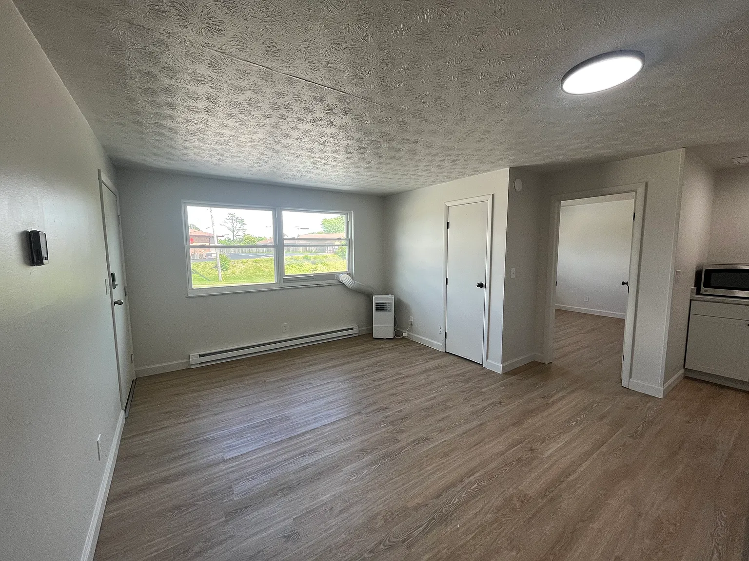 1 bed, 600 sqft, $850 — Photo 4