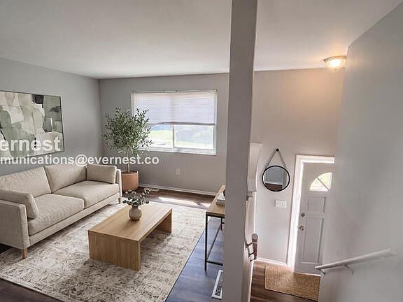 3rd image of 5042 Bentler Dr