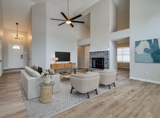 621 Paisley Dr, Flower Mound, TX 75028