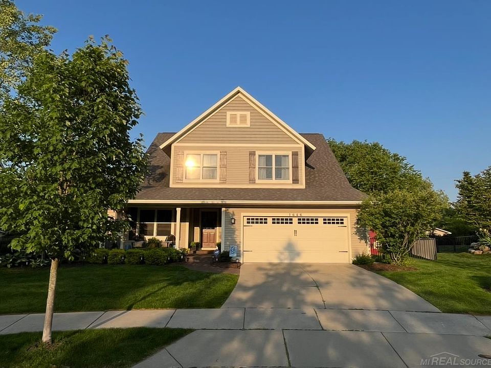 1st image of 1646 Amberley Ct SE