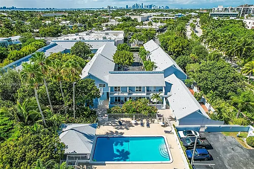 798 Crandon Blvd #56-B Photo 1