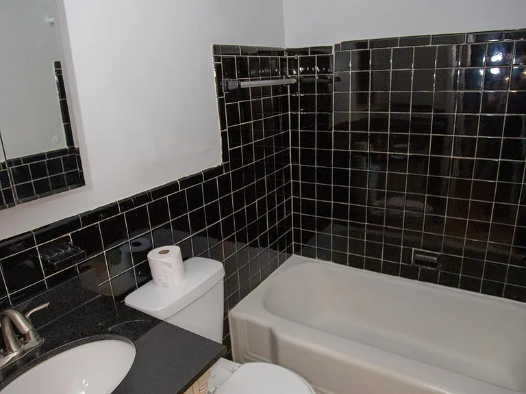 2849 Rogers Dr — Photo 11