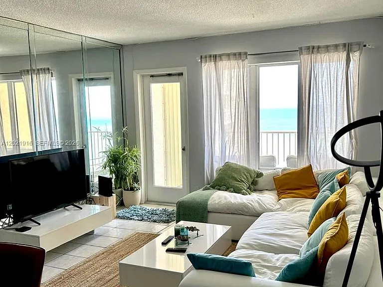 750 N Ocean Blvd #1106 — Photo 4