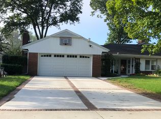 1703 Rainbow Bend Blvd, Elkhart, IN 46514