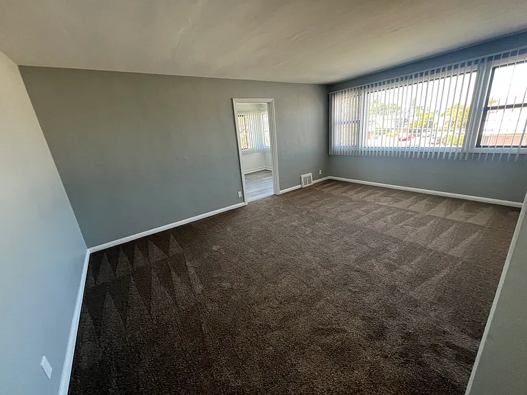 67 41st Ave #6 — Photo 3