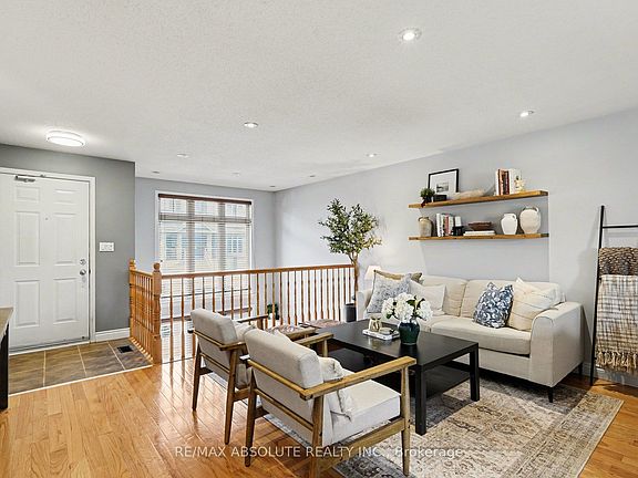 4th image of 1512 Walkley Rd #108
