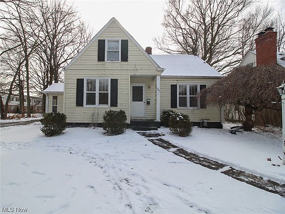 3rd image of 189 Clifton Dr